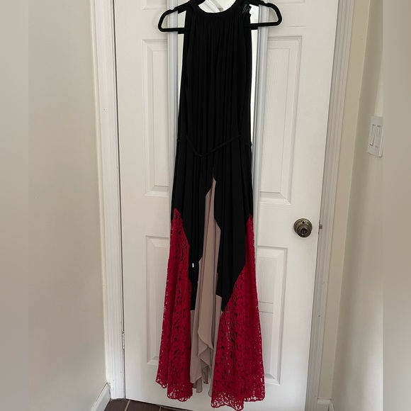 Iris Color Blocked Dress - Picture 3 of 9